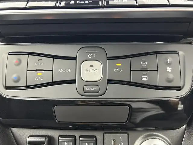 日産 リーフ X Vセレクション 90周年記念車 千葉県 2023(令5)年 0.4万km オーロラフレアブルーパール 禁煙車/プロパイロット/アラウンドビューモニター/インテリジェントルームミラー/車線逸脱防止支援/ふらつき警報/純正9インチナビ/レーダークルーズコントロール/LEDオートライト/ハーフレザーシート/シートヒーター/純正17インチアルミホイール/オートエアコン/USBポート/プッシュスタート/スマートキー