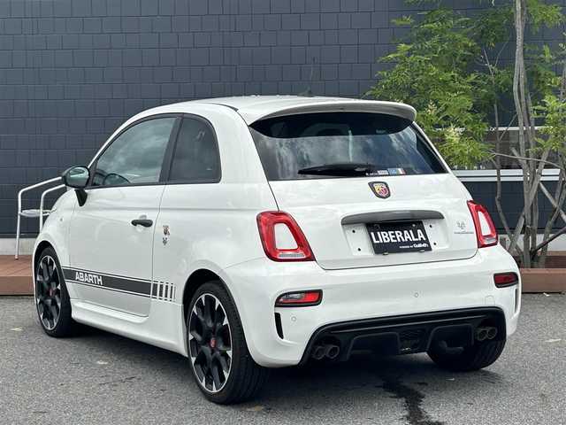 アバルト ５９５ コンペティツィオーネ 滋賀県 2019(令1)年 1.9万km 白 OP茶黒サベルトシート/ブレンボブレーキキャリパー/KONIショックアブソーバー/レコードモンツァ/ドライブレコーダー/ディスプレイオーディオ／ＢＴ／ＵＳＢ/純正AW１７/パドルシフト/ETC