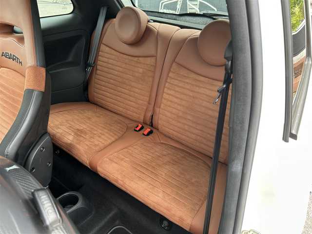 アバルト ５９５ コンペティツィオーネ 滋賀県 2019(令1)年 1.9万km 白 OP茶黒サベルトシート/ブレンボブレーキキャリパー/KONIショックアブソーバー/レコードモンツァ/ドライブレコーダー/ディスプレイオーディオ／ＢＴ／ＵＳＢ/純正AW１７/パドルシフト/ETC