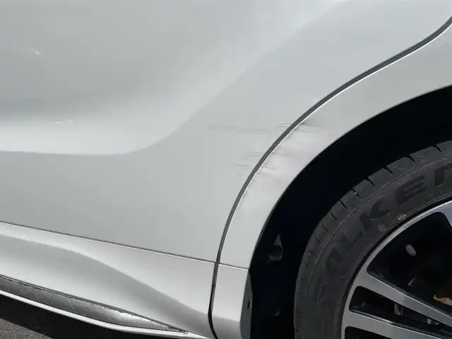 ホンダ オデッセイ アブソルート EX 佐賀県 2015(平27)年 9.6万km ホワイトオーキッドパール （株)IDOMが運営する【じしゃロン佐賀店】の自社ローン専用車両になります。/こちらは現金またはオートローンご利用時の価格です。自社ローンご希望の方は別途その旨お申付け下さい/禁煙車　/７人乗り　/純正ナビ/ＴＶ/ＢＴオーディオ　/ビルトインＥＴＣ　/バックカメラ　/両側電動スライドドア
