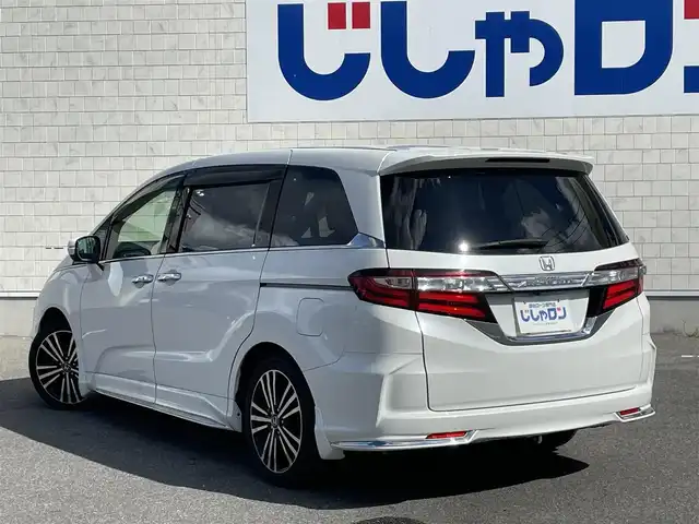 ホンダ オデッセイ アブソルート EX 佐賀県 2015(平27)年 9.6万km ホワイトオーキッドパール （株)IDOMが運営する【じしゃロン佐賀店】の自社ローン専用車両になります。/こちらは現金またはオートローンご利用時の価格です。自社ローンご希望の方は別途その旨お申付け下さい/禁煙車　/７人乗り　/純正ナビ/ＴＶ/ＢＴオーディオ　/ビルトインＥＴＣ　/バックカメラ　/両側電動スライドドア