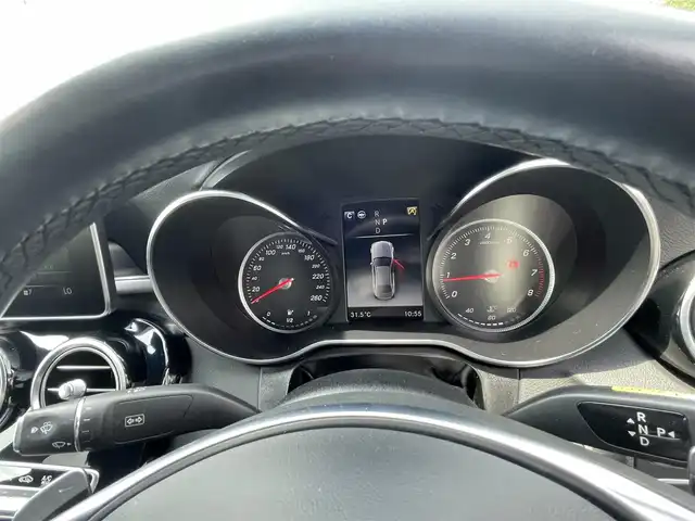 メルセデス・ベンツ Ｃ１８０ ローレウスエディション 静岡県 2018(平30)年 3.6万km ポーラホワイト レーダーセーフティ パッケージ/ブラックレザーシート （合皮）/シートヒーター /運転席メモリーパワーシート/CommandHDDナビフルセグTV Bluetooth/バックカメラ/AMGスタイリング/キーレスゴー /DSRCETC/ドライブレコーダー