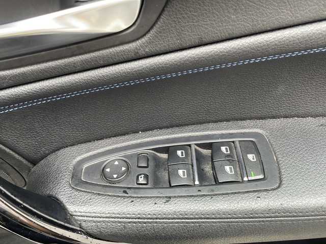 ＢＭＷ １１８ｄ Mスポーツ エディションシャドー 静岡県 2019(令1)年 4.1万km アルピンホワイトⅢ 純正ナビ/CD/DVD//バックカメラ/レザーシート/シートヒーター/純正18インチAW/ドライブレコーダー/ミラー一体型ETC/スマートキー/パワーシート