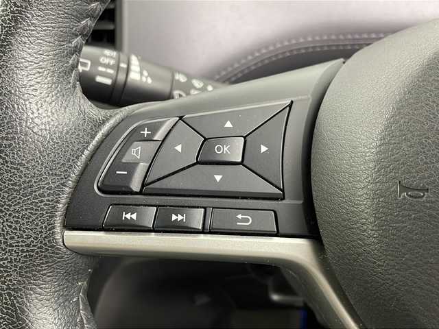 日産 セレナ e－パワー ハイウェイスター V 埼玉県 2020(令2)年 5.9万km アズライトブルー インテリジェントミラー/革巻きステアリング/プロパイロット/フォグランプ/ウィンカーミラー/ドアバイザー/両側パワースライドドア/プッシュスタート/純正フロアマット/コーナーセンサー/全方位カメラ/ＥＴＣ