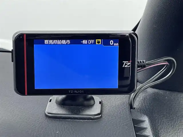 トヨタ ヴォクシー ZS 煌Ⅱ 群馬県 2019(平31)年 5.1万km ホワイトパールクリスタルシャイン 禁煙車　純正７型ナビ　アルパインフリップダウンモニター　バックカメラ　両側パワースライドドア　オートクルーズコントロール　ETC　衝突軽減　アイドリングストップ　スマートキー　プッシュスタート