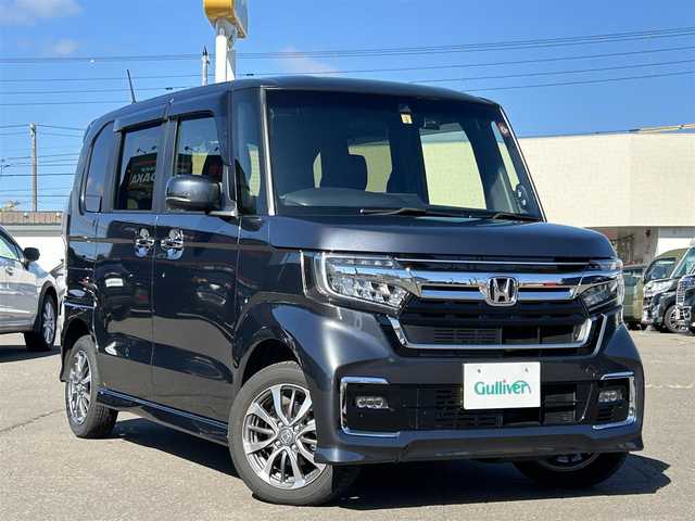 ホンダ Ｎ ＢＯＸ カスタム L 道央・札幌 2023(令5)年 1.6万km メテオロイドグレーメタリック 4WD/ワンオーナー/ホンダセンシング/・衝突軽減ブレーキ/・誤発進抑制機能/・歩行者事故低減ステアリング/・路外逸脱抑制機能/・渋滞追従機能付アクティブクルーズコントロール/・車線維持支援システム/・先行発進お知らせ機能/・標識認識機能/・後方誤発進抑制機能/・オートハイビーム/プラズマクラスター技術搭載オートエアコン/両側パワースライドドア/社外ナビ/（CD/DVD/BT）/フルセグTV/バックカメラ/純正エンジンスターター/前後ドライブレコーダー/純正AW夏タイヤ/社外AW冬タイヤ積込/前席シートヒーター/純正フロアマット