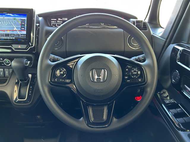 ホンダ Ｎ ＢＯＸ カスタム L 道央・札幌 2023(令5)年 1.6万km メテオロイドグレーメタリック 4WD/ワンオーナー/ホンダセンシング/・衝突軽減ブレーキ/・誤発進抑制機能/・歩行者事故低減ステアリング/・路外逸脱抑制機能/・渋滞追従機能付アクティブクルーズコントロール/・車線維持支援システム/・先行発進お知らせ機能/・標識認識機能/・後方誤発進抑制機能/・オートハイビーム/プラズマクラスター技術搭載オートエアコン/両側パワースライドドア/社外ナビ/（CD/DVD/BT）/フルセグTV/バックカメラ/純正エンジンスターター/前後ドライブレコーダー/純正AW夏タイヤ/社外AW冬タイヤ積込/前席シートヒーター/純正フロアマット