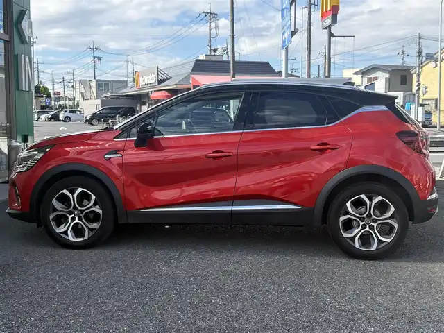 ルノー ルノー キャプチャー インテンス 埼玉県 2021(令3)年 5.2万km 赤Ⅱ ・ディーラー記録Ｒ４：５：６年　/・ワンオーナー　/・ディスプレイオーディオ/・AppleCarPlay/・アラウンドビューモニター　/・前後ドライブレコーダー/・運転アシスト　/・駐車アシスト/・ＡＤＰクルーズコントロール　/・レーンキープ　/・レーンディパーチャー　/・BSM/・シート＆ステアリングヒーター/・ハーフレザーシート/・アイドリングストップ/・オートライト/・LEDライト/・ルーフレール/・コーナーセンサー/・純正18インチアルミ/（グッドイヤータイヤ）/・スマートキー×２/・プッシュスタート/・保証書/・取説