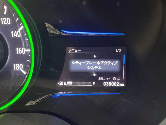 ホンダ ヴェゼル ハイブリッド Z 群馬県 2015(平27)年 3.8万km クリスタルブラックパール 純正ナビ　バックカメラ　シートヒーター　ビルトインＥＴＣ　クルーズコントロール　衝突被害軽減ブレーキ　　パドルシフト　革巻きステアリング　ステアリングスイッチ　スマートキー　ＬＥＤライト　ルーフレール