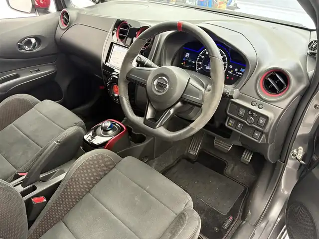 日産 ノート e－パワー ニスモ 奈良県 2019(令1)年 2.2万km ダークメタルグレー 社外ナビ/LEDヘッドライト/コーナーセンサー/レーンキープアシスト/ドライブレコーダー/CD/DVD/フルセグ/Bluetooth/盗難防止システム/衝突軽減/横滑り防止/社外16インチAW/ETC