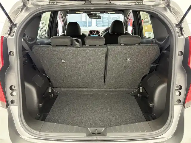 日産 ノート e－パワー ニスモ 奈良県 2019(令1)年 2.2万km ダークメタルグレー 社外ナビ/LEDヘッドライト/コーナーセンサー/レーンキープアシスト/ドライブレコーダー/CD/DVD/フルセグ/Bluetooth/盗難防止システム/衝突軽減/横滑り防止/社外16インチAW/ETC