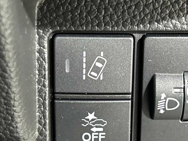 ホンダ Ｎ ＢＯＸ カスタム L ターボ 神奈川県 2021(令3)年 1.6万km プラチナホワイトパール ホンダセンシング/純正7型ナビ/・BT/フルセグTV/CD/DVD/SD/USB/バックカメラ/両側電動スライドドア/ビルトインETC/コーナーセンサー/ヘッドライトレベライザー/スマートキー/プッシュスタートボタン/LEDヘッドライト/フォグランプ/革巻きステアリング/ステアリングスイッチ/パドルシフト/Autoライト/ハーフレザーシート/シートヒーター(D/N)/シートリフター/純正純正フロアマット/純正アルミホイール