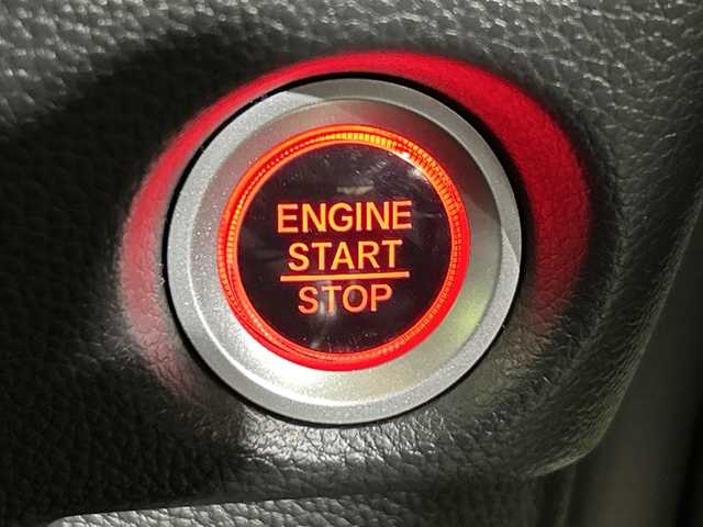 ホンダ Ｎ ＢＯＸ カスタム L ターボ 神奈川県 2021(令3)年 1.6万km プラチナホワイトパール ホンダセンシング/純正7型ナビ/・BT/フルセグTV/CD/DVD/SD/USB/バックカメラ/両側電動スライドドア/ビルトインETC/コーナーセンサー/ヘッドライトレベライザー/スマートキー/プッシュスタートボタン/LEDヘッドライト/フォグランプ/革巻きステアリング/ステアリングスイッチ/パドルシフト/Autoライト/ハーフレザーシート/シートヒーター(D/N)/シートリフター/純正純正フロアマット/純正アルミホイール