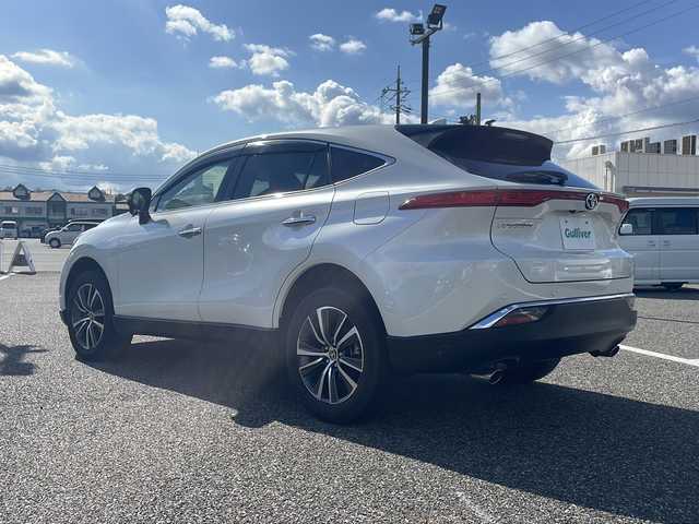 トヨタ ハリアー G レザーパッケージ 島根県 2020(令2)年 3.3万km ホワイトパールクリスタルシャイン 純正ディスプレイオーディオ/・フルセグ/Bluetooth/ナビ機能拡張有/バックカメラ/Toyota Safety Sence/・プリクラッシュセーフティ/・レーントレーシングアシスト/・レーダークルーズコントロール/・ロードサインアシスト/・オートマチィックハイビーム/ビルトインETC/パワーバックドア/ハンドルヒーター/デジタルインナーミラー/パワーシート/メモリシート/レザーシート/ドライブレコーダー