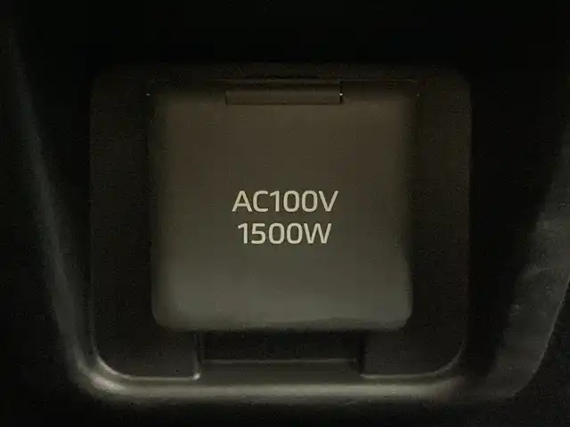 トヨタ クラウン スポーツ Z 福岡県 2025(令7)年 1.1万km プレシャスホワイトパール 禁煙車純正ナビ(フルセグTV/Bluetooth)全方位モニタートヨタセーフティーレーダークルコンパノラマルーフETCドラレコシートヒーター電動リアゲートデジタルインナーミラーエアーシート