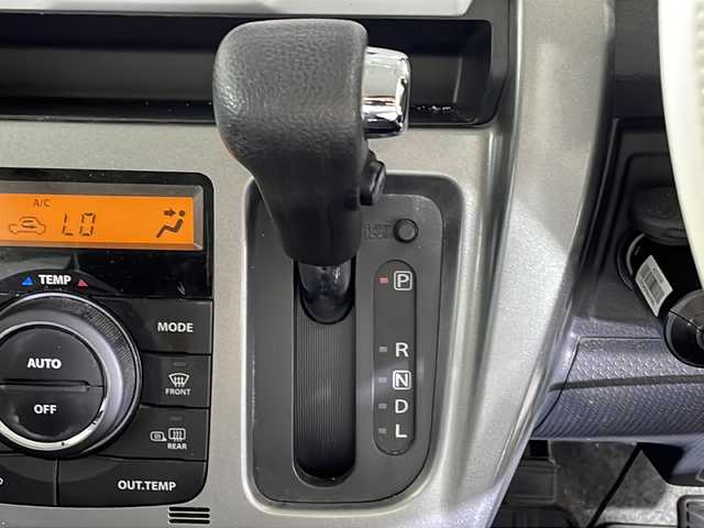 スズキ ハスラー Jスタイル 沖縄県 2015(平27)年 6.3万km ブルーイッシュブラックパール 禁煙車/県外仕入れ/社外ナビ/【CD/DVD/フルセグTV/BT】/ETC/前方ドライブレコーダー/レーダーブレーキサポート/シートヒーター/電動格納ミラー/LEDヘッドライト/オートライト/スマートキー/スペアキー