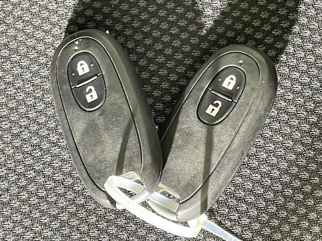 スズキ ハスラー Jスタイル 沖縄県 2015(平27)年 6.3万km ブルーイッシュブラックパール 禁煙車/県外仕入れ/社外ナビ/【CD/DVD/フルセグTV/BT】/ETC/前方ドライブレコーダー/レーダーブレーキサポート/シートヒーター/電動格納ミラー/LEDヘッドライト/オートライト/スマートキー/スペアキー