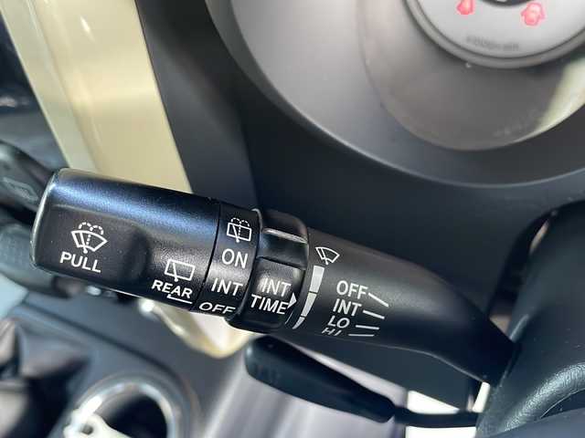 トヨタ ＦＪクルーザー ファイナルエディション 道東・釧路十勝 2017(平29)年 7.1万km ベージュ 4WD/TRDフロントスキッドプレート/TRDマフラー/GIGEARリアラダー/ルーフキャリア/社外LEDヘッドライト/社外バイカラーLEDフォグランプ/社外ステアリング/社外SDナビ/・CD/ラジオ/USB/iPod/フルセグ機能あり（アンテナなし）/社外レーダー/社外ドラレコ付ルームミラー/社外ツイーター/社外オートライトユニット/ETC/フロアマット/ドアバイザー