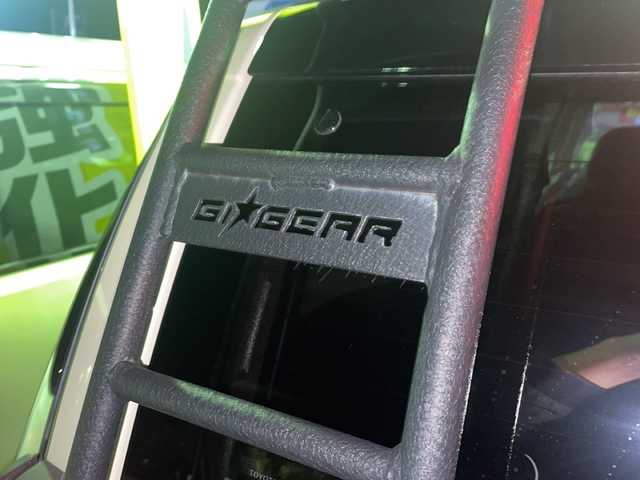 トヨタ ＦＪクルーザー ファイナルエディション 道東・釧路十勝 2017(平29)年 7.1万km ベージュ 4WD/TRDフロントスキッドプレート/TRDマフラー/GIGEARリアラダー/ルーフキャリア/社外LEDヘッドライト/社外バイカラーLEDフォグランプ/社外ステアリング/社外SDナビ/・CD/ラジオ/USB/iPod/フルセグ機能あり（アンテナなし）/社外レーダー/社外ドラレコ付ルームミラー/社外ツイーター/社外オートライトユニット/ETC/フロアマット/ドアバイザー