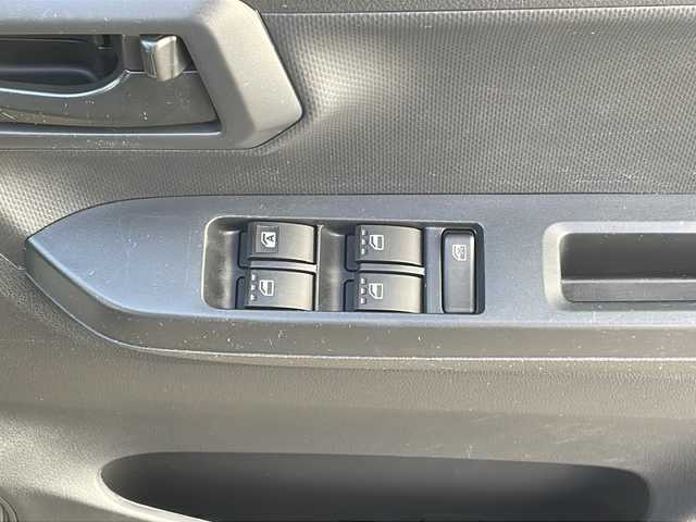 トヨタ ピクシスエポック L 福島県 2019(平31)年 5.1万km ブラックマイカメタリック 社外ナビ　フルセグ　ＢＴ　前後ドラレコ　取説　地図ＳＤ　リモコンキー　キーレス　純正フロアマット　ＴＶキャンセラー　横滑り防止　アイドリングストップ　盗難防止装置　ハロゲンヘッドライト　ドアバイザー