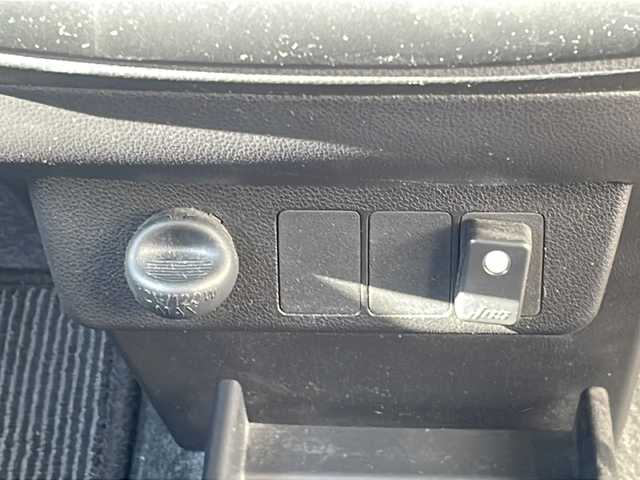 トヨタ ピクシスエポック L 福島県 2019(平31)年 5.1万km ブラックマイカメタリック 社外ナビ　フルセグ　ＢＴ　前後ドラレコ　取説　地図ＳＤ　リモコンキー　キーレス　純正フロアマット　ＴＶキャンセラー　横滑り防止　アイドリングストップ　盗難防止装置　ハロゲンヘッドライト　ドアバイザー