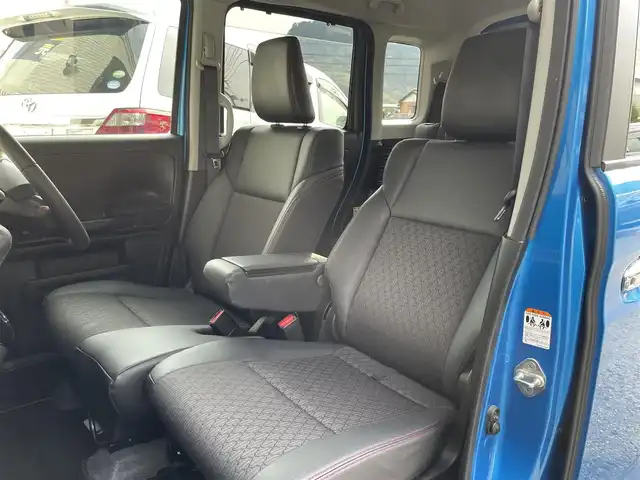 スズキ スペーシア カスタム HYBRID XS 高知県 2019(平31)年 7.7万km ブリスクブルーM (株)IDOMが運営する【じしゃロン高知店】の自社ローン対象車両になります。こちらは現金ご利用時の価格です。自社ローンご希望の方は別途その旨お申付け下さい。/社外ナビ　バックカメラ　ドライブレコーダー　レーダーブレーキサポート　両側電動スライドドア　スマートキー　プッシュスタート　ドアバイザー　フロアマット　１５インチ純正アルミホイール