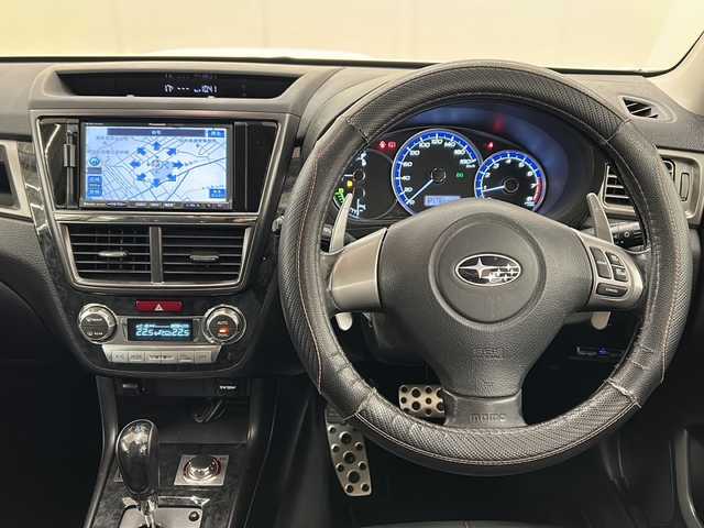 スバル エクシーガ 2．0GT 道央・札幌 2010(平22)年 9.6万km サテンホワイトパール /4WD//寒冷地仕様//前席パワーシート//社外メモリナビCN-HW880D//純正フロアマット//純正ドアバイザー//バックカメラ//ETC//3列シート//シートヒーター//サンルーフ//HID//カーテンエアバッグ