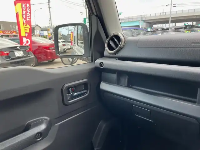 スズキ ジムニー シエラ JC 石川県 2023(令5)年 1.2万km 白 スズキセーフティサポート/4WD/シートヒーター/オートライト/オートエアコン/スマートキー/プッシュスタート/電動ミラー/LEDヘッドライト/保証書