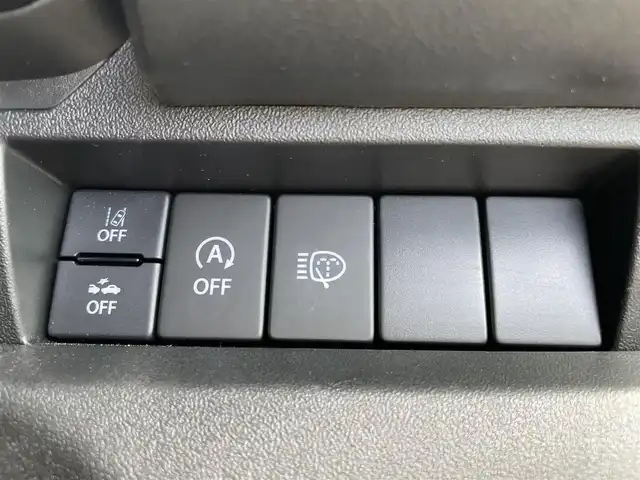 スズキ ジムニー シエラ JC 石川県 2023(令5)年 1.2万km 白 スズキセーフティサポート/4WD/シートヒーター/オートライト/オートエアコン/スマートキー/プッシュスタート/電動ミラー/LEDヘッドライト/保証書