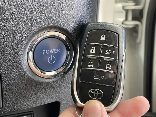 トヨタ アルファードハイブリット G Fパッケージ 岩手県 2015(平27)年 7万km ホワイトパールクリスタルシャイン 純正メモリナビ/　CD/DVD/BT/フルセグテレビ/バックカメラ/全方位カメラ/フリップダウンモニター/ウィンカーミラー/オットマン/キャプテンシート/クルーズコントロール/ドアバイザー/プッシュスタート/両側パワースライドドア/パワーバックドア/ビルトインETC/LEDヘッドライト/レザーシート/D/Nシートヒーター/パワーシート/置くだけ充電/前後コーナーセンサー/JBLサウンド/モデリスタエアロ/ハンドルヒーター