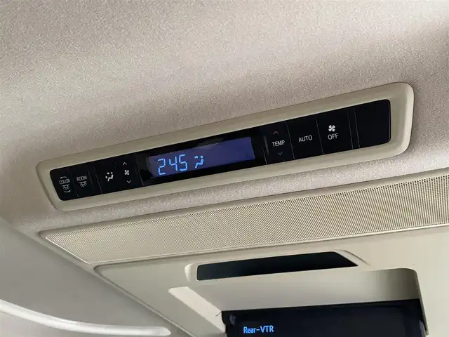 トヨタ アルファードハイブリット G Fパッケージ 岩手県 2015(平27)年 7万km ホワイトパールクリスタルシャイン 純正メモリナビ/　CD/DVD/BT/フルセグテレビ/バックカメラ/全方位カメラ/フリップダウンモニター/ウィンカーミラー/オットマン/キャプテンシート/クルーズコントロール/ドアバイザー/プッシュスタート/両側パワースライドドア/パワーバックドア/ビルトインETC/LEDヘッドライト/レザーシート/D/Nシートヒーター/パワーシート/置くだけ充電/前後コーナーセンサー/JBLサウンド/モデリスタエアロ/ハンドルヒーター