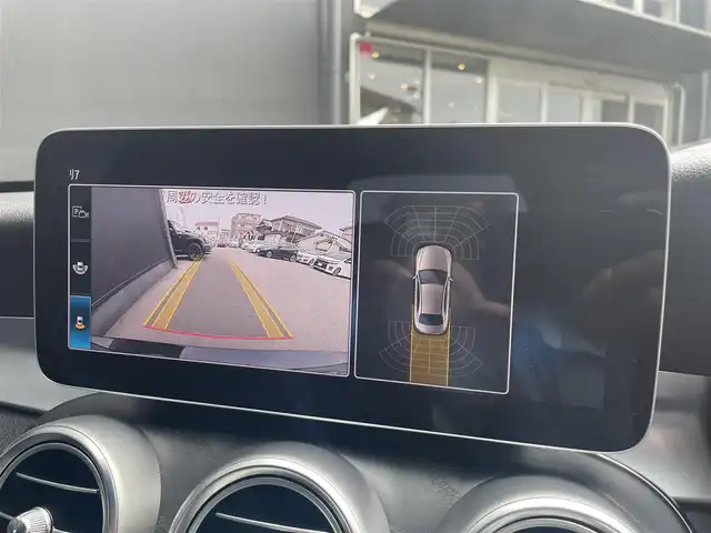 メルセデス・ベンツ Ｃ２２０ｄ アバンギャルド　AMGライン 香川県 2019(平31)年 6万km オブシディアンブラック ワンオーナー/純正ナビ（TV、BT、Aplle carPlay)/バックカメラ/前後コーナーセンサー/レーダーセーフティーパッケージ/（アダクティブクルーズコントロール、レーンキープアシスト）/前純正ドライブレコーダー/黒本革シート/シートヒーター/パワーシート/純正18インチAW