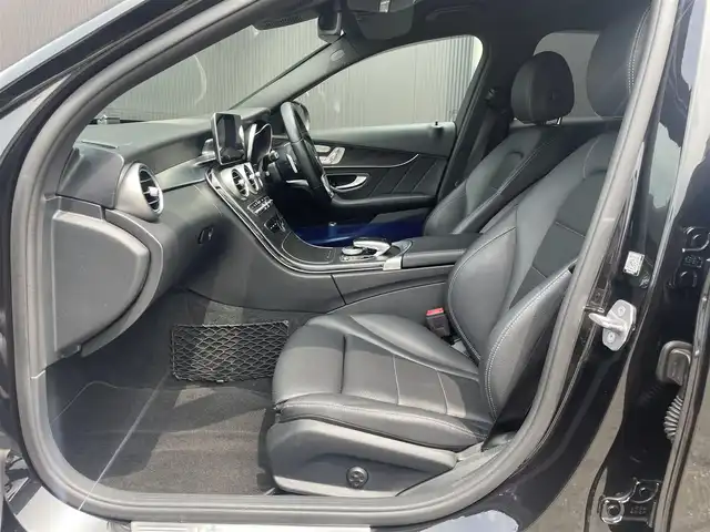 メルセデス・ベンツ Ｃ２２０ｄ アバンギャルド　AMGライン 香川県 2019(平31)年 6万km オブシディアンブラック ワンオーナー/純正ナビ（TV、BT、Aplle carPlay)/バックカメラ/前後コーナーセンサー/レーダーセーフティーパッケージ/（アダクティブクルーズコントロール、レーンキープアシスト）/前純正ドライブレコーダー/黒本革シート/シートヒーター/パワーシート/純正18インチAW