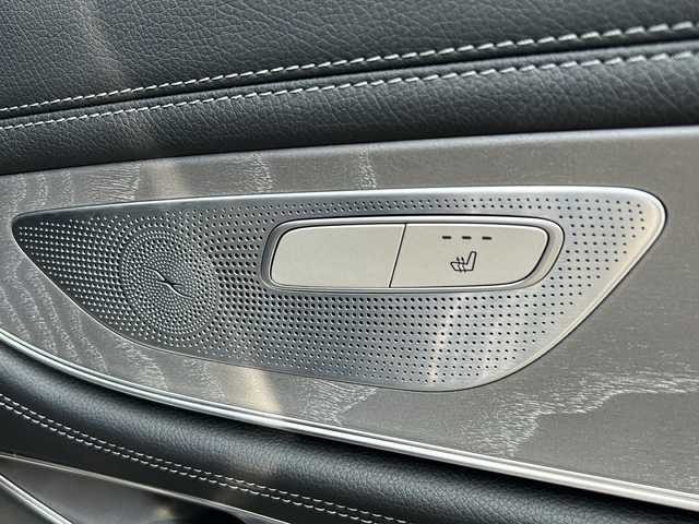 メルセデス・ベンツ ＣＬＳ２２０ｄ スポーツ エクスクルーシブPKG 埼玉県 2018(平30)年 9.1万km ルビーブラック 純正ナビ/AM/FM/BT/SD/USB/TV /ETC /サンルーフ /前ドラレコ/全方位バックカメラ　/前席パワーシート　/シートヒーター、クーラー　/追従クルコン　/パークトロニック/TRC/レーンアシスト/コーナーセンサー/衝突軽減/アイドリングストップ/電格ミラー/LEDライト/オートライト/パワーバックドア/スペア1本