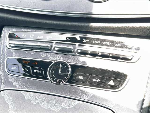 メルセデス・ベンツ ＣＬＳ２２０ｄ スポーツ エクスクルーシブPKG 埼玉県 2018(平30)年 9.1万km ルビーブラック 純正ナビ/AM/FM/BT/SD/USB/TV /ETC /サンルーフ /前ドラレコ/全方位バックカメラ　/前席パワーシート　/シートヒーター、クーラー　/追従クルコン　/パークトロニック/TRC/レーンアシスト/コーナーセンサー/衝突軽減/アイドリングストップ/電格ミラー/LEDライト/オートライト/パワーバックドア/スペア1本