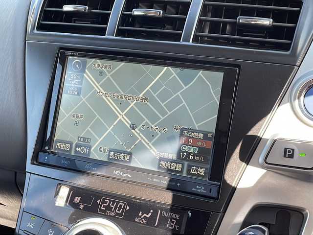 トヨタ プリウス α G 東京都 2012(平24)年 6.5万km グレーメタリック 純正ナビ/FM/AM/BT/USB/HDD/DVD/ブルーレイ/フリップダウンモニター/クルーズコントロール/バックカメラ/フォグランプ/ETC/ハロゲンライト/AUTOライト/ダブルエアバック/カーテンエアバック/サマータイヤ（純正ホイール・キャップ付き）積込