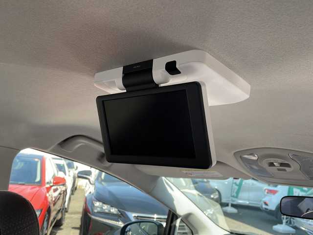 トヨタ プリウス α G 東京都 2012(平24)年 6.5万km グレーメタリック 純正ナビ/FM/AM/BT/USB/HDD/DVD/ブルーレイ/フリップダウンモニター/クルーズコントロール/バックカメラ/フォグランプ/ETC/ハロゲンライト/AUTOライト/ダブルエアバック/カーテンエアバック/サマータイヤ（純正ホイール・キャップ付き）積込