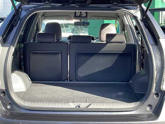 トヨタ プリウス α G 東京都 2012(平24)年 6.5万km グレーメタリック 純正ナビ/FM/AM/BT/USB/HDD/DVD/ブルーレイ/フリップダウンモニター/クルーズコントロール/バックカメラ/フォグランプ/ETC/ハロゲンライト/AUTOライト/ダブルエアバック/カーテンエアバック/サマータイヤ（純正ホイール・キャップ付き）積込