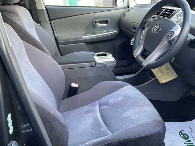 トヨタ プリウス α G 東京都 2012(平24)年 6.5万km グレーメタリック ワンオーナー/新車時保証書　取扱説明書/純正ナビ/フルセグTV　NHBA-X62G/SD/BT/BD/HDD/DVD/フリップダウンモニター/クルーズコントロール/バックカメラ/フォグランプ/ETC/ダブルエアバック/カーテンエアバック/社外16インチアルミ/サマータイヤ（ホイール・キャップ付き）積込