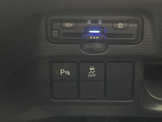 ホンダ Ｎ ＢＯＸ カスタム L 沖縄県 2021(令3)年 6.5万km プレミアムベルベットパープル・パール 禁煙車/純正8インチナビ【VXU-217NBI】/（フルセグTV/CD/DVD/Bluetooth）/ビルトインETC/前後ドライブレコーダー/追従クルーズコントロール/レーンキープアシスト/アイドリングストップ/LEDヘッドライト/オートライト/片側パワースライドドア/前席シートヒーター/スマートキー/スペアキー/プッシュスタート/保証書/取扱説明書