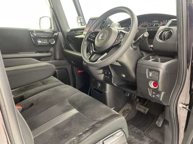 ホンダ Ｎ ＢＯＸ カスタム L 沖縄県 2021(令3)年 6.5万km プレミアムベルベットパープル・パール 禁煙車/純正8インチナビ【VXU-217NBI】/（フルセグTV/CD/DVD/Bluetooth）/ビルトインETC/前後ドライブレコーダー/追従クルーズコントロール/レーンキープアシスト/アイドリングストップ/LEDヘッドライト/オートライト/片側パワースライドドア/前席シートヒーター/スマートキー/スペアキー/プッシュスタート/保証書/取扱説明書