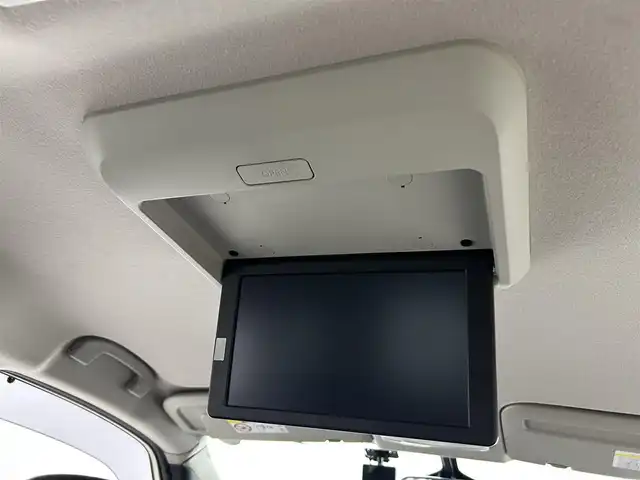 日産 セレナ ハイウェイスター プロパイロットED 大阪府 2017(平29)年 3.9万km ブリリアントホワイトパール プロパイロット/純正9型ナビ　SDカードなし/フリップダウンモニター/両側パワースライドドア/クルーズコントロール/バックカメラ/コーナーセンサー/純正アルミホイール/LEDヘッドライト/リアオートエアコン/オートライト/ドライブレコーダー/ETC/フルセグ/CD/DVD/Bluetooth/ステアリングスイッチ/スマートキー/プッシュスタート
