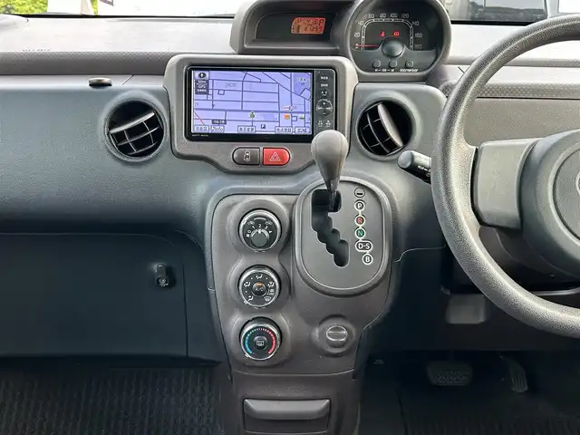 トヨタ スペイド F 埼玉県 2012(平24)年 8.2万km ダークバイオレットマイカメタリック ワンオーナー車/純正TVナビ/・AM/FM・DVD/フリップダウンモニター/前後ドライブレコーダー/ETC/パワースライドドア/HIDヘッドライト/プッシュスタート/スマートキー/保証書付整備手帳/取扱説明書