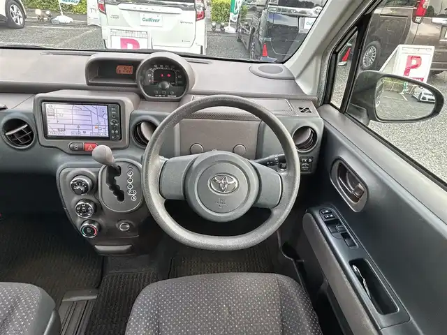 トヨタ スペイド F 埼玉県 2012(平24)年 8.2万km ダークバイオレットマイカメタリック ワンオーナー車/純正TVナビ/・AM/FM・DVD/フリップダウンモニター/前後ドライブレコーダー/ETC/パワースライドドア/HIDヘッドライト/プッシュスタート/スマートキー/保証書付整備手帳/取扱説明書
