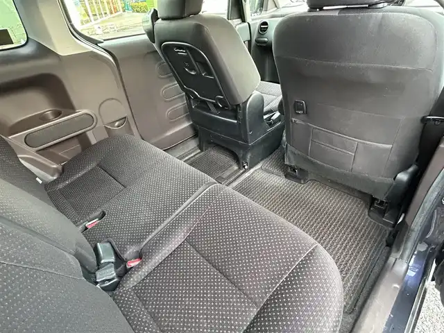 トヨタ スペイド F 埼玉県 2012(平24)年 8.2万km ダークバイオレットマイカメタリック ワンオーナー車/純正TVナビ/・AM/FM・DVD/フリップダウンモニター/前後ドライブレコーダー/ETC/パワースライドドア/HIDヘッドライト/プッシュスタート/スマートキー/保証書付整備手帳/取扱説明書