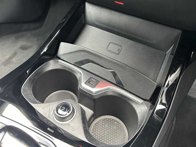 ＢＭＷ Ｍ２３５ｉ グランクーペ xDrive 福岡県 2023(令5)年 1.7万km アルピンホワイトⅢ インテリジェントセーフティ/アダプティブクルーズコントロール/ブラインドスポットモニター/純正ナビ/Applecarplay/Bluetooth/バックカメラ/アンビエントライト/ワイヤレス充電/LEDライト/オートハイビーム/オートワイパー/前後ドライブレコーダー/純正１８インチアルミホイール/ミラー一体型ETC/スペアキー×1