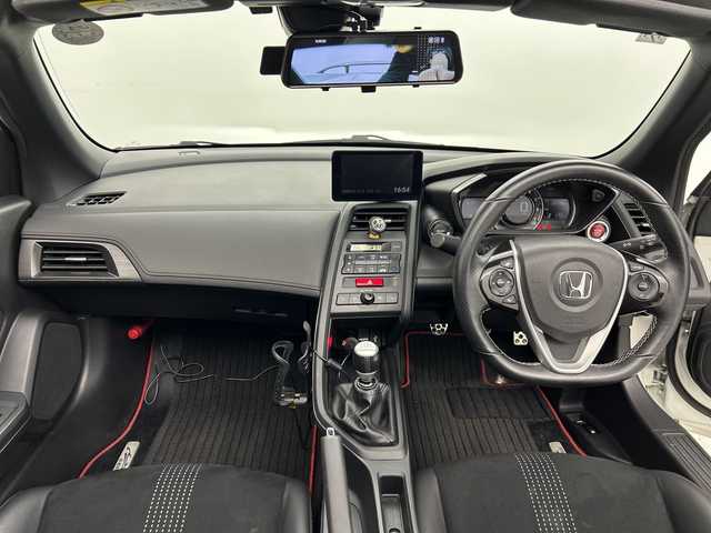 ホンダ Ｓ６６０ α 愛知県 2015(平27)年 3.8万km プレミアムスターホワイトパール デジタルミラー/クルーズコントロール/バックカメラ/ETC/ハーフレザーシート/オートライト/LEDヘッドライト/エンジンプッシュスタートボタン/USB接続/Bluetooth/スマートキー