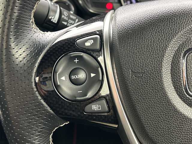 ホンダ Ｓ６６０ α 愛知県 2015(平27)年 3.8万km プレミアムスターホワイトパール デジタルミラー/クルーズコントロール/バックカメラ/ETC/ハーフレザーシート/オートライト/LEDヘッドライト/エンジンプッシュスタートボタン/USB接続/Bluetooth/スマートキー