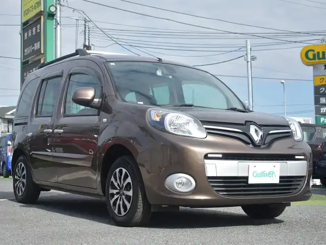ルノー カングー エスカパード 神奈川県 2019(令1)年 6.5万km 茶 特別仕様２００台限定車/ルーフレール/社外メモリナビ/フルセグテレビ/Bluetooth/ETC/リモコンキー