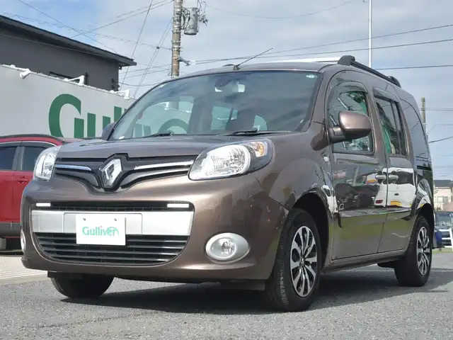ルノー カングー エスカパード 神奈川県 2019(令1)年 6.5万km 茶 特別仕様２００台限定車/ルーフレール/社外メモリナビ/フルセグテレビ/Bluetooth/ETC/リモコンキー